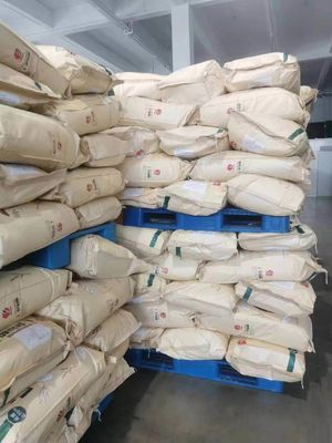 Solicitud personalizada de grado alimenticio L-triptófano en polvo CAS 73-22-3 para piensos refinados